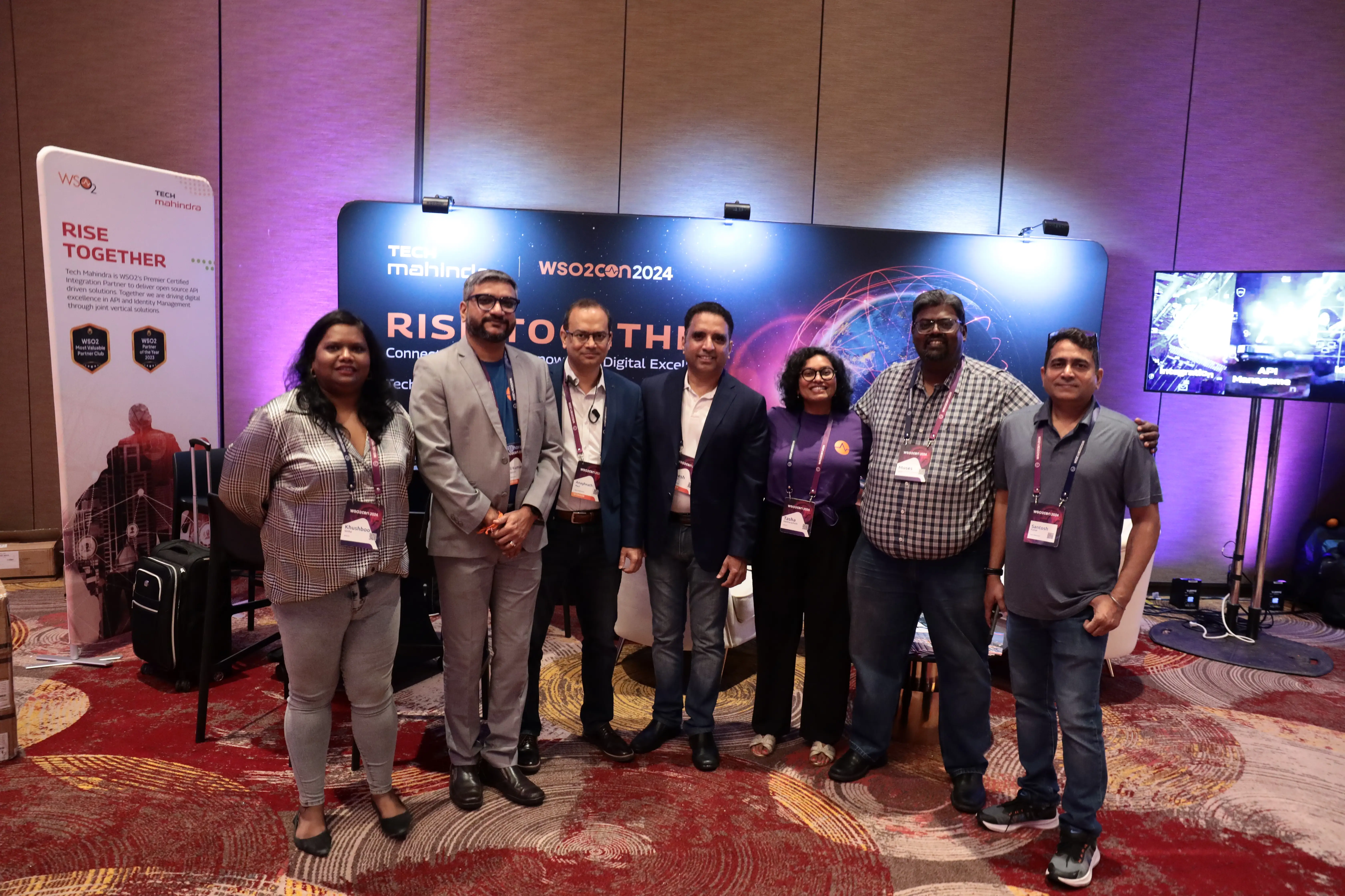 Group photo with Tech Mahindra (Platinum Sponsor)