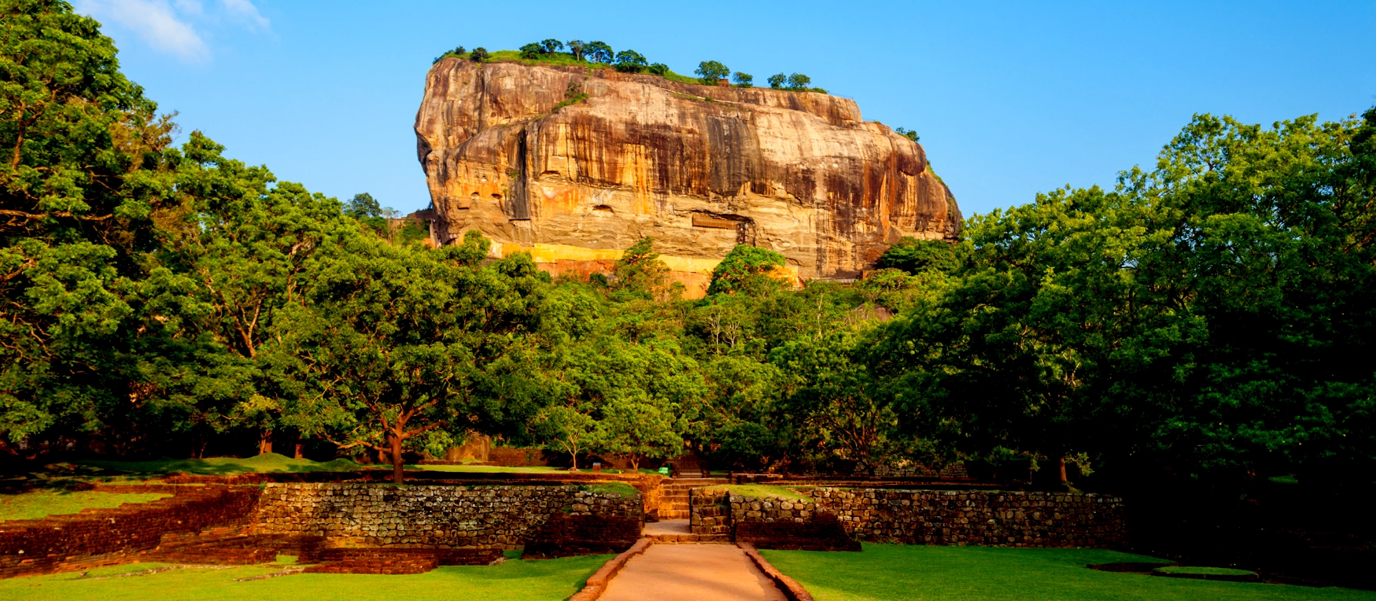 sl-sigiriya
